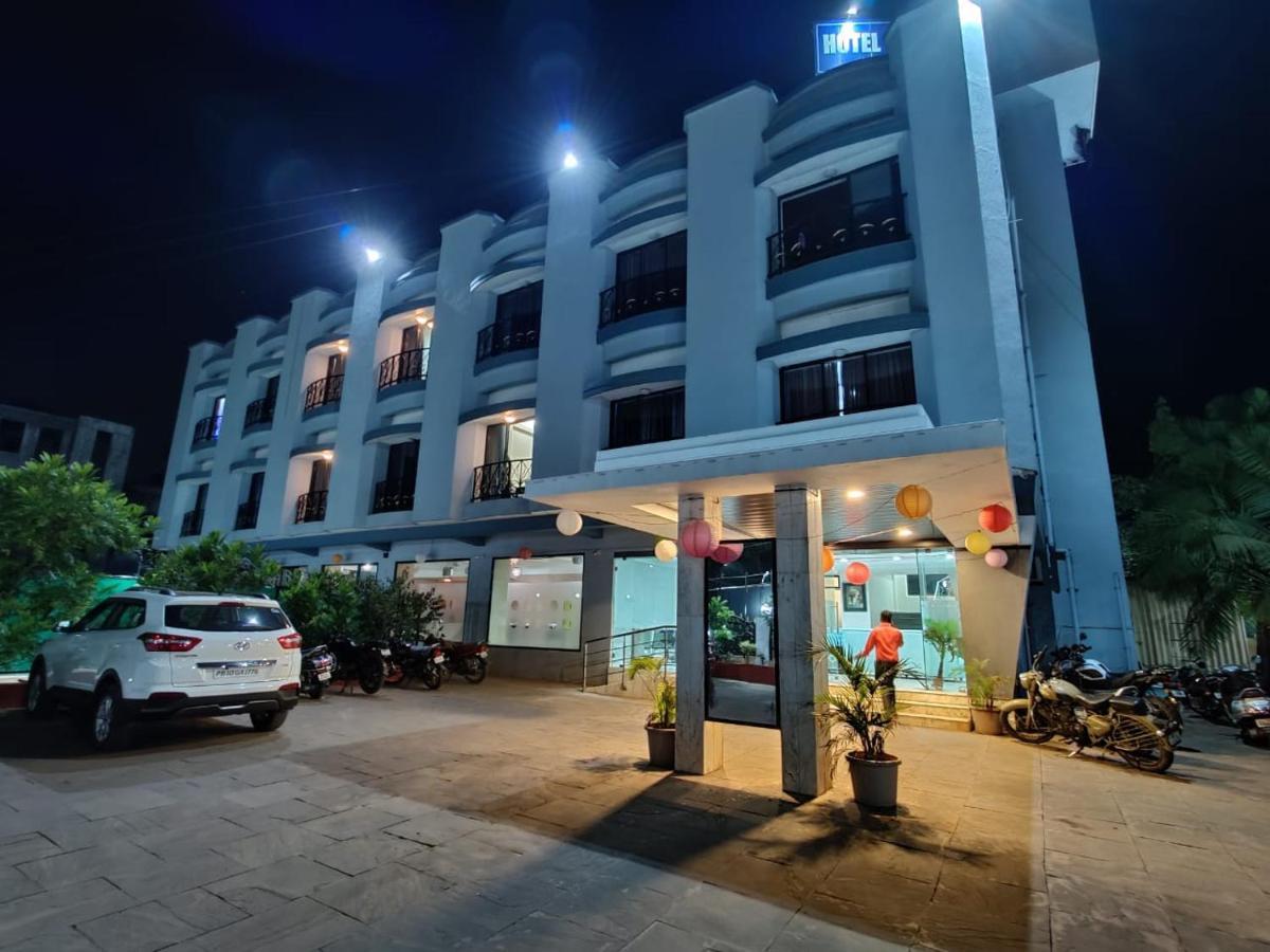 Aristro 3* Lonavala