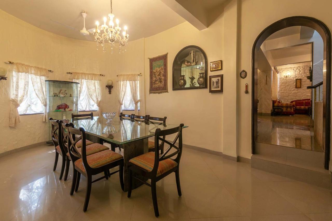 Stayvista's Cove - Boutique With Exuberant Lawn, Music System & Outdoor Activities Lonavala