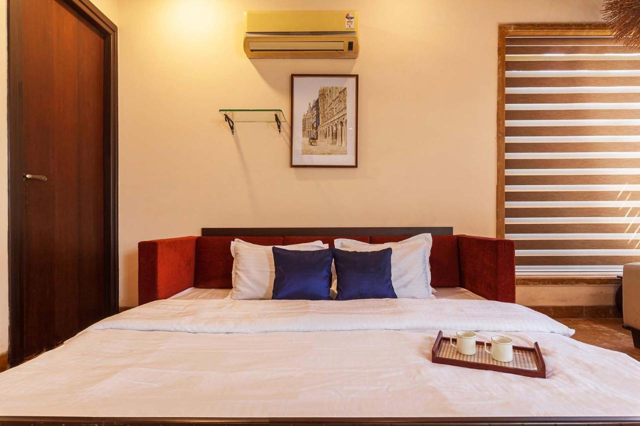 Stayvista's The Happy Hive - Cozy And A Pool For A Delightful Villa