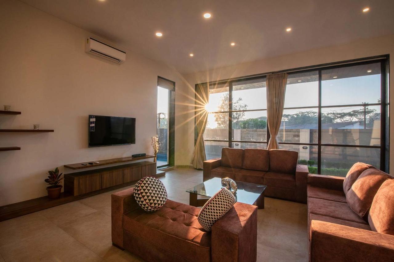Villa Stayvista's Hillside Cove - Mountain-view With Plunge Pool & Kids Zone Lonavala