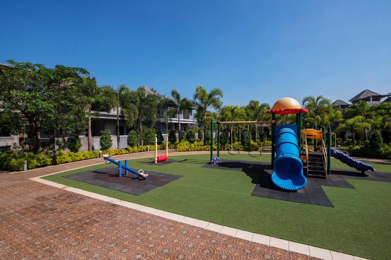 Stayvista's Hillside Cove - Mountain-view With Plunge Pool & Kids Zone Villa Lonavala