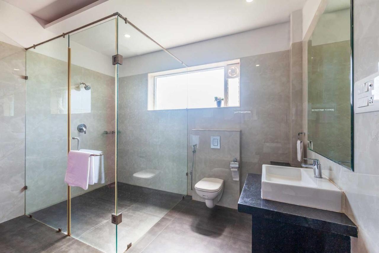 Villa Stayvista's White Pebbles - A With Theater & Swimming Pool *