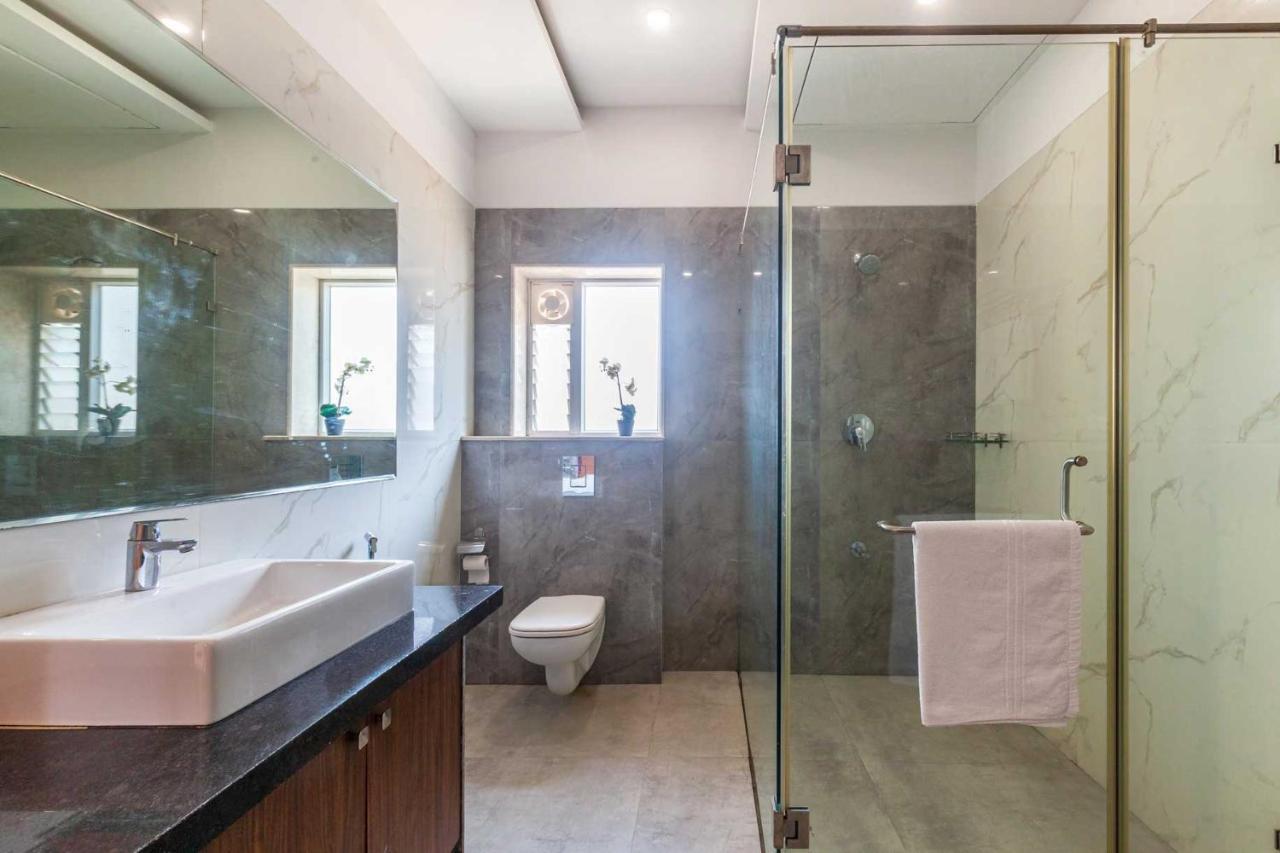Stayvista's White Pebbles - A With Theater & Swimming Pool Villa Lonavala