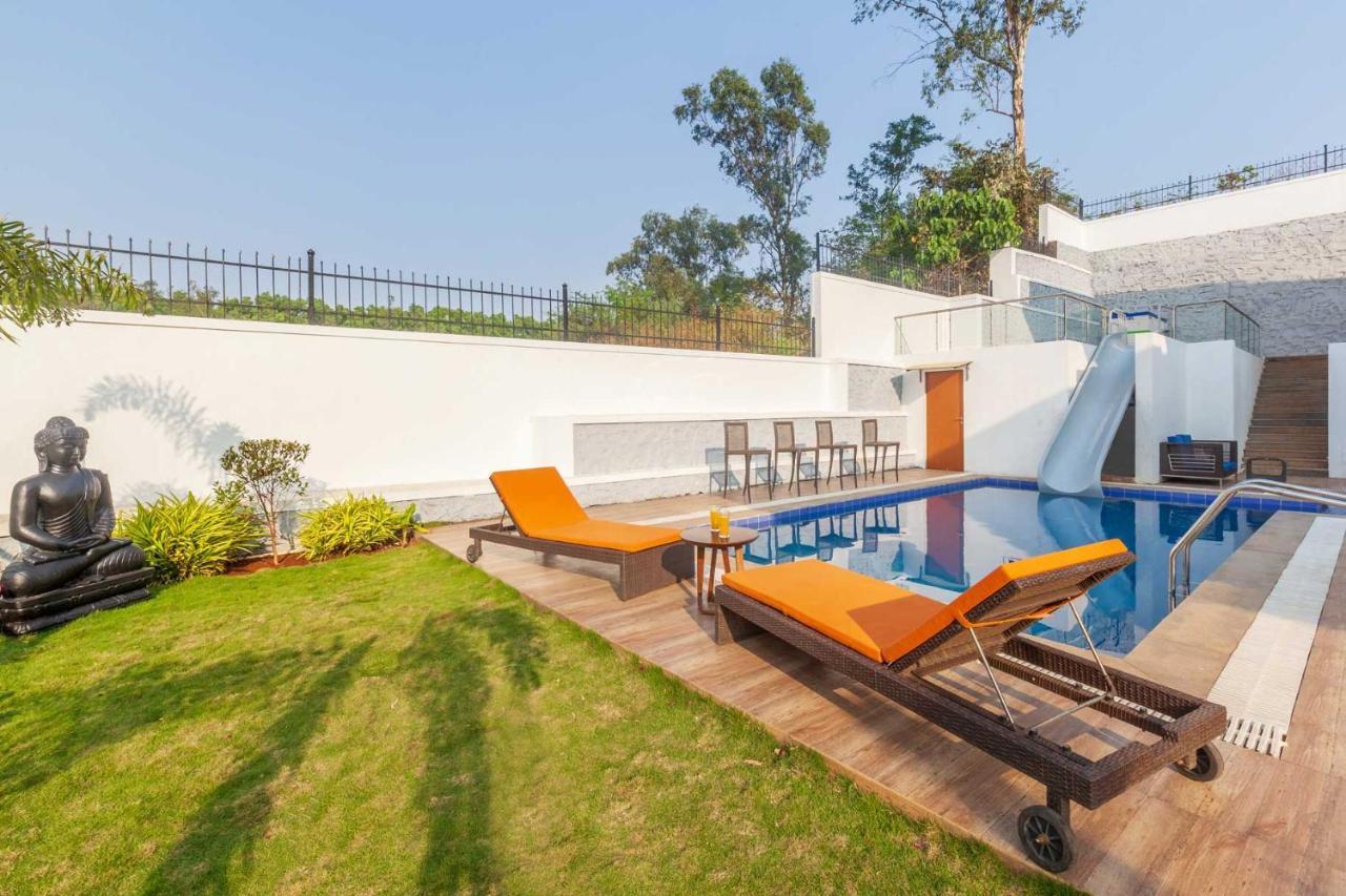 Stayvista's White Pebbles - A With Theater & Swimming Pool Villa *