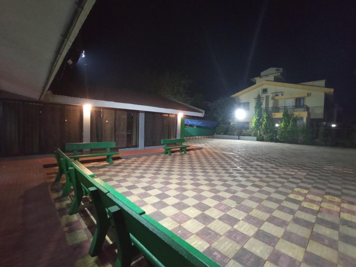 Villa Moonstone *