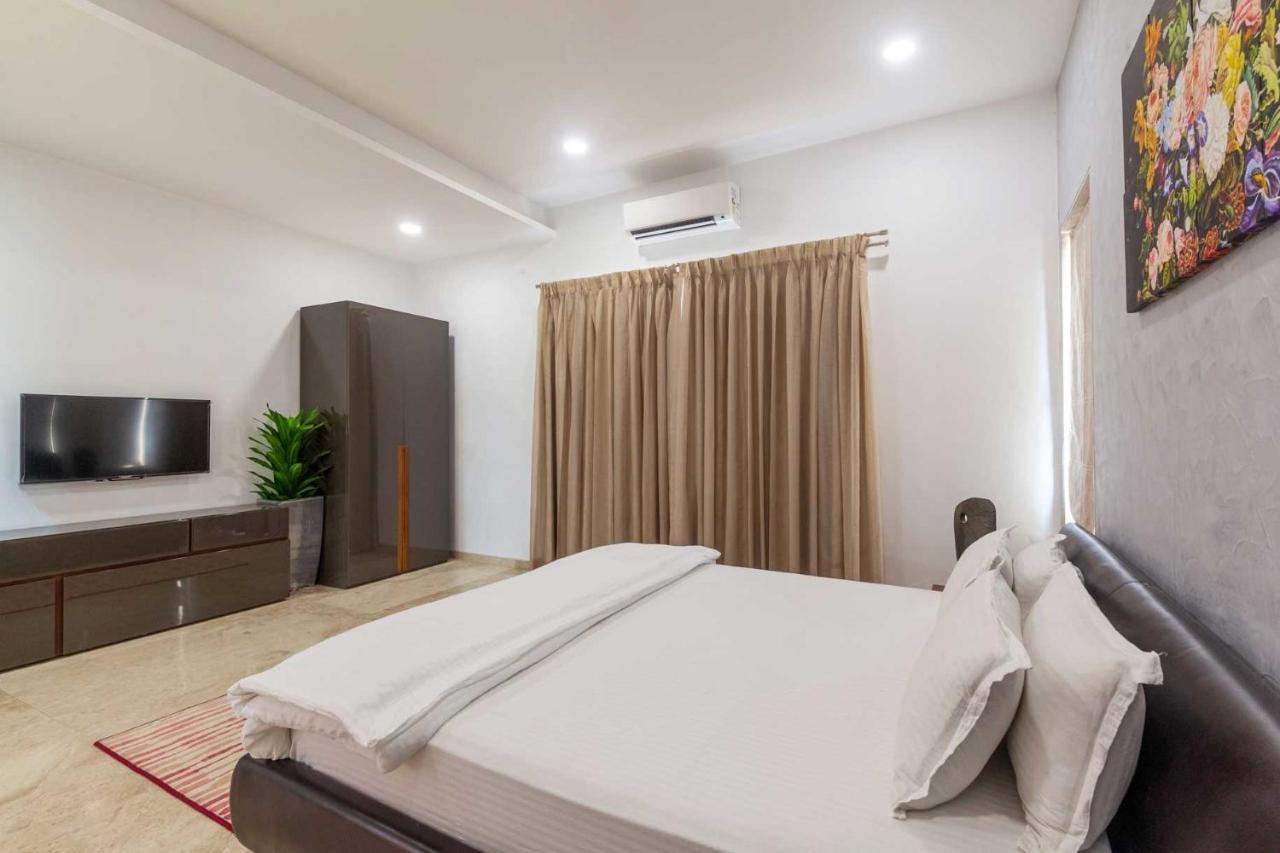 Stayvista's White Pebbles - A With Theater & Swimming Pool Villa *