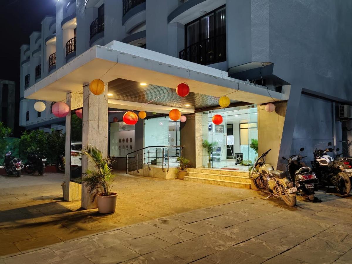 Aristro Lonavala