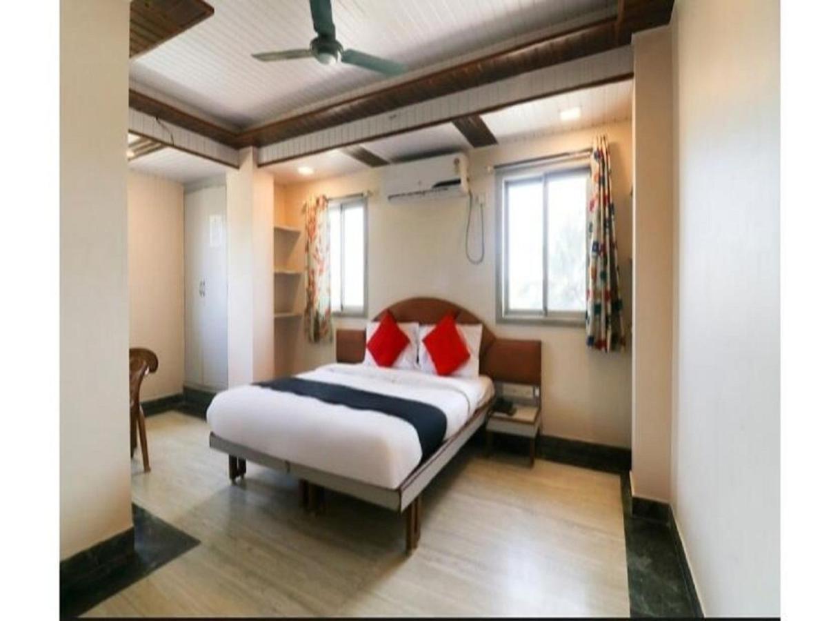 Hotel Sumitra Palace