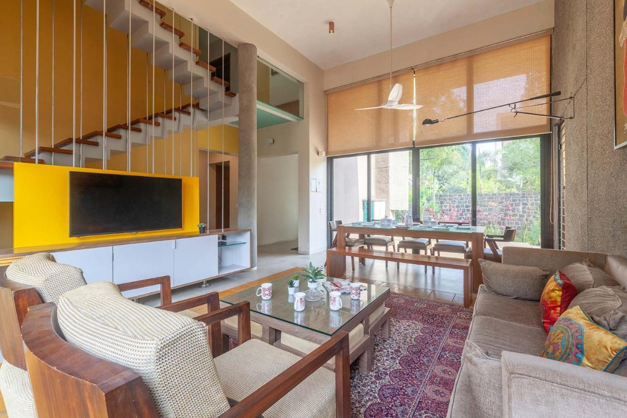 Foresta By Stayvista With Modern Decor, Swimming Pool & Expansive Lawn For A Perfect Escape Villa *