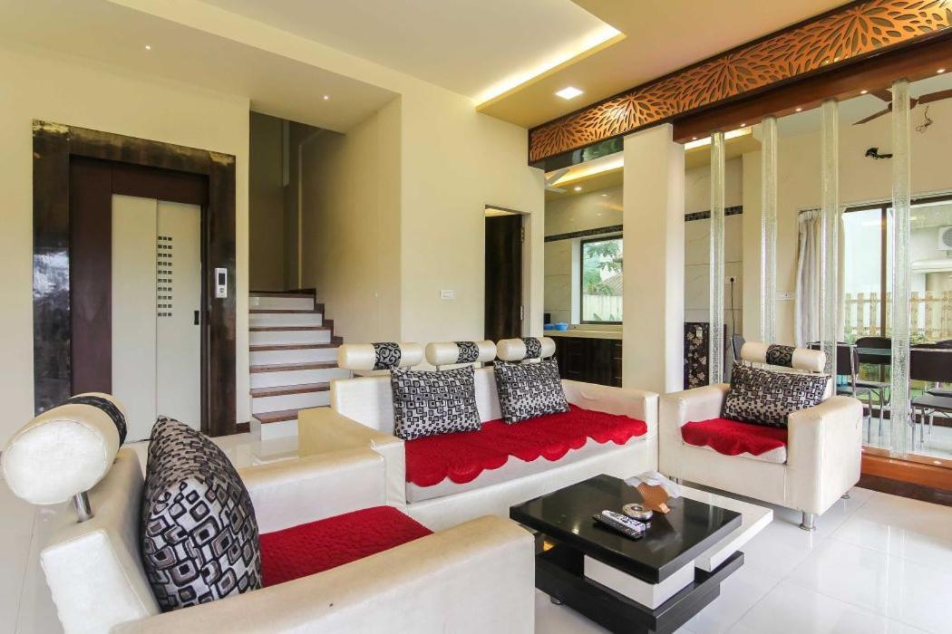 Glory With Swimming Pool On Terrace 4bhk *