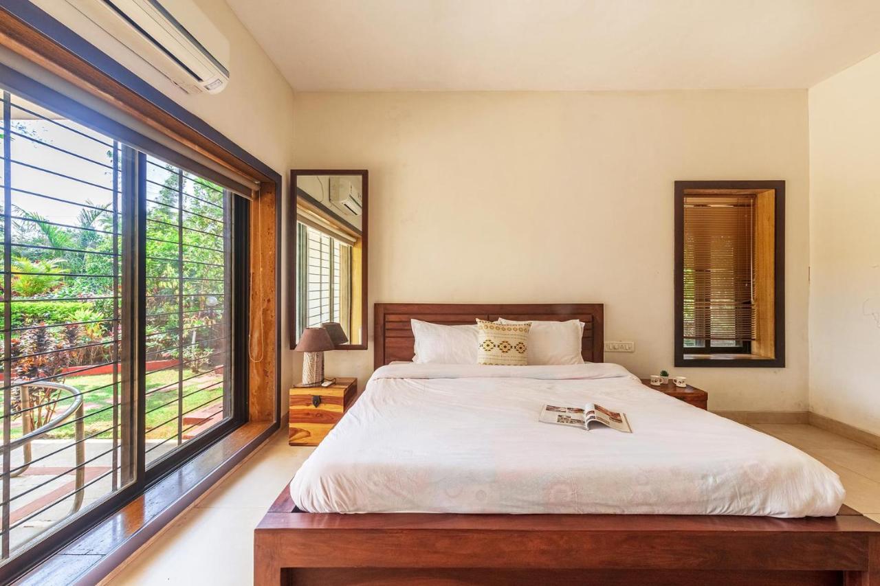 Villa Stayvista's Valencia With Gazebo And Indoor Games