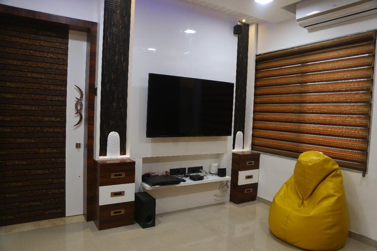 Mizzle * Lonavala