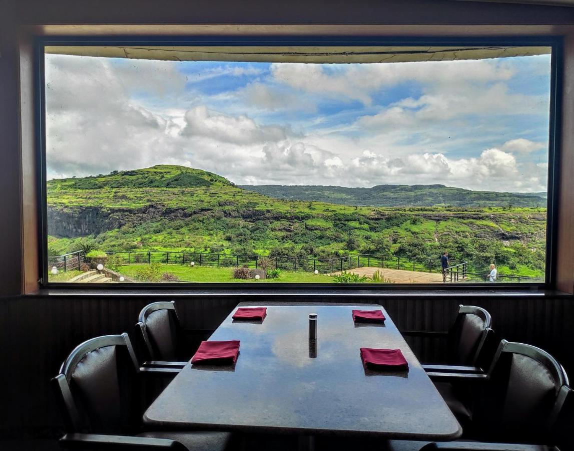 Upper Deck - And Relax At The Highest Peak Resort