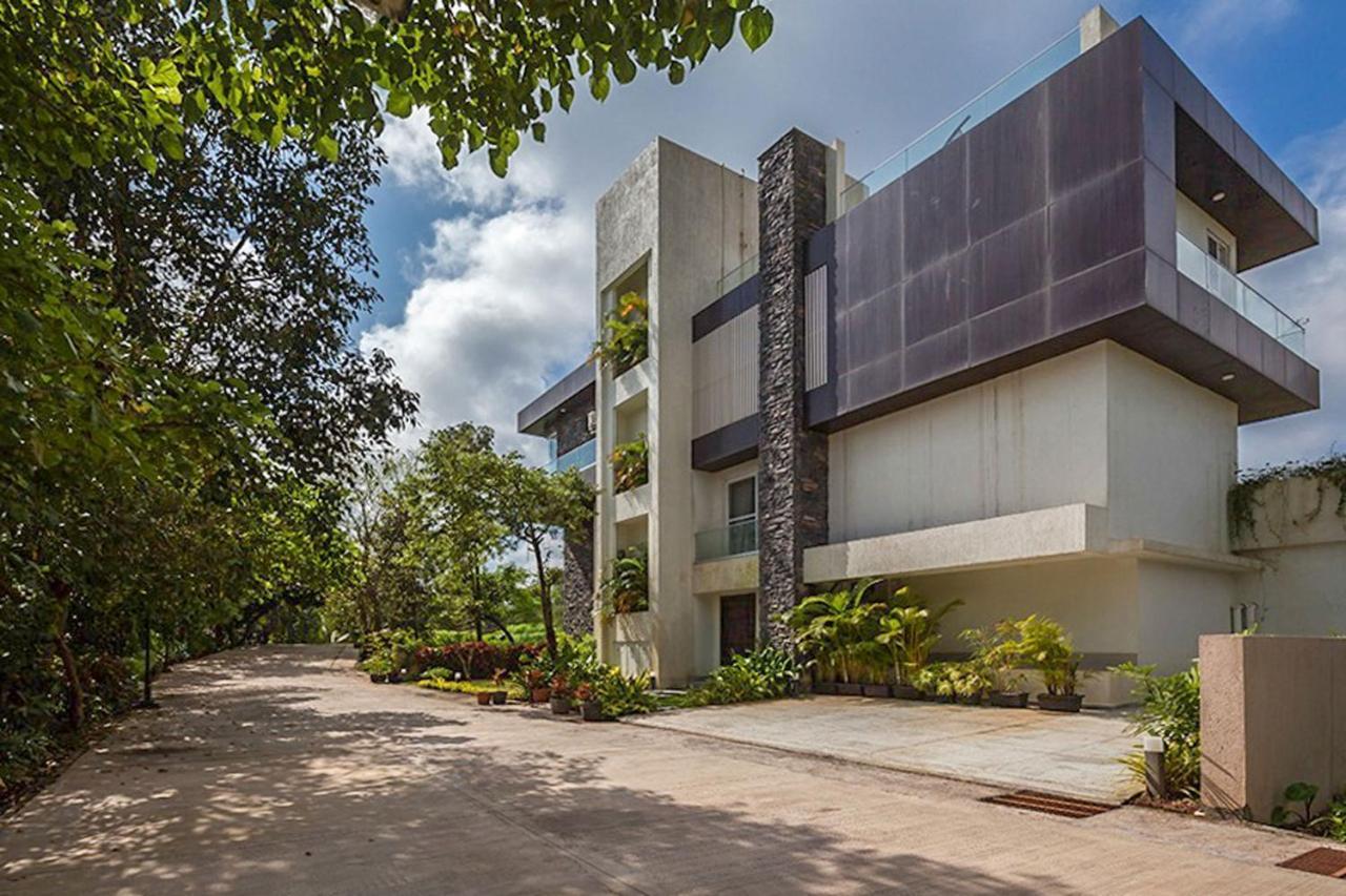 Azul: Stayvista Retreat With Pool, Snooker & Garden Gazebo *