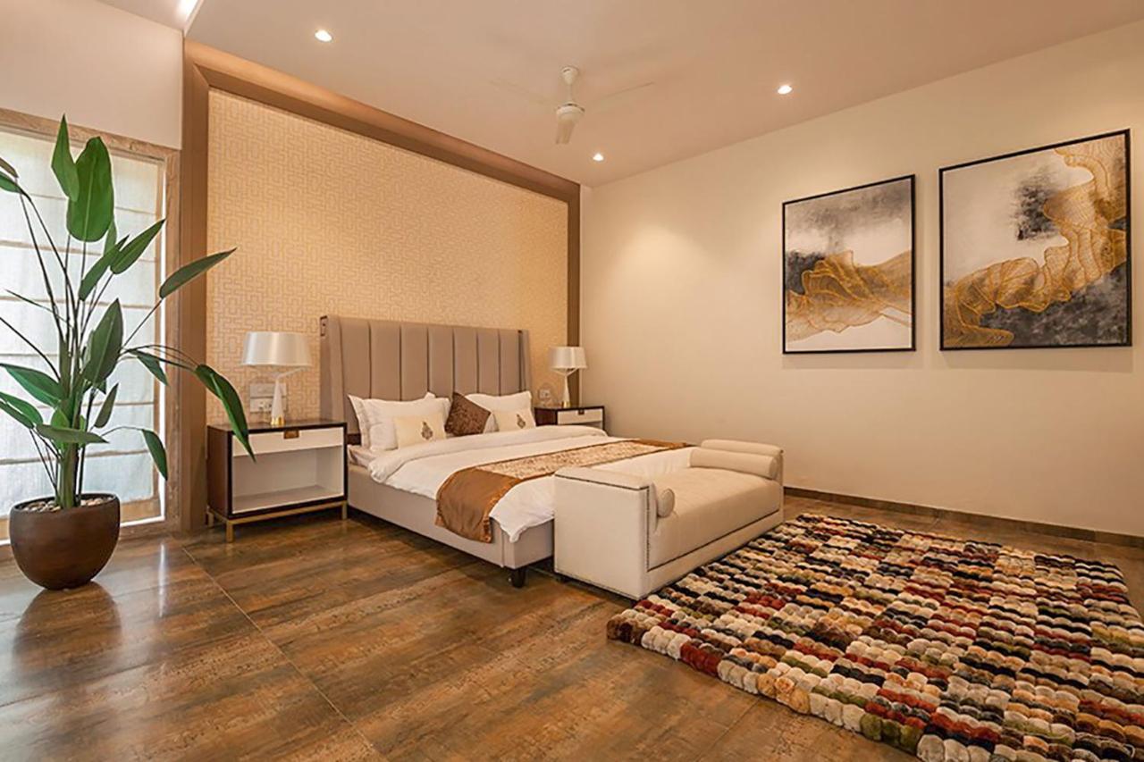 Azul: Stayvista Retreat With Pool, Snooker & Garden Gazebo *