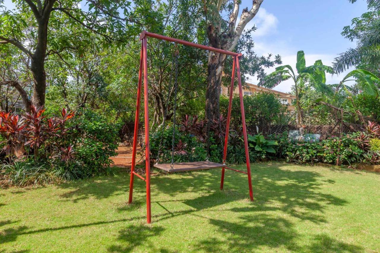 Villa Stayvista's Fairfield - A Lawn And Charming Orchard Await Your Retreat