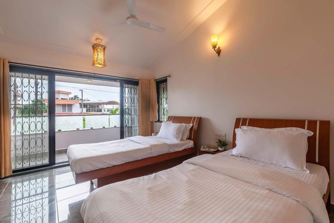 Stayvista's Fairfield - A Lawn And Charming Orchard Await Your Retreat Lonavala