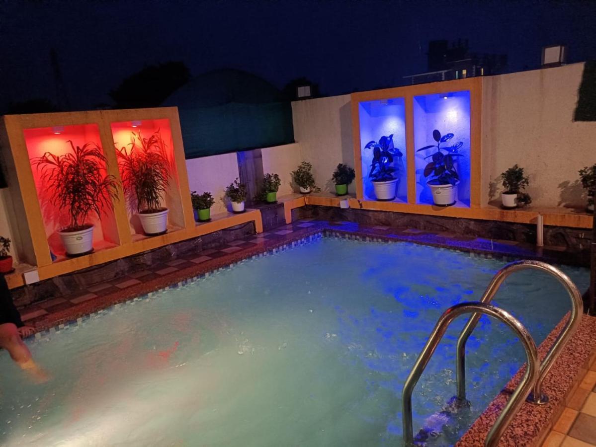Rocky 4bhk Lonavala
