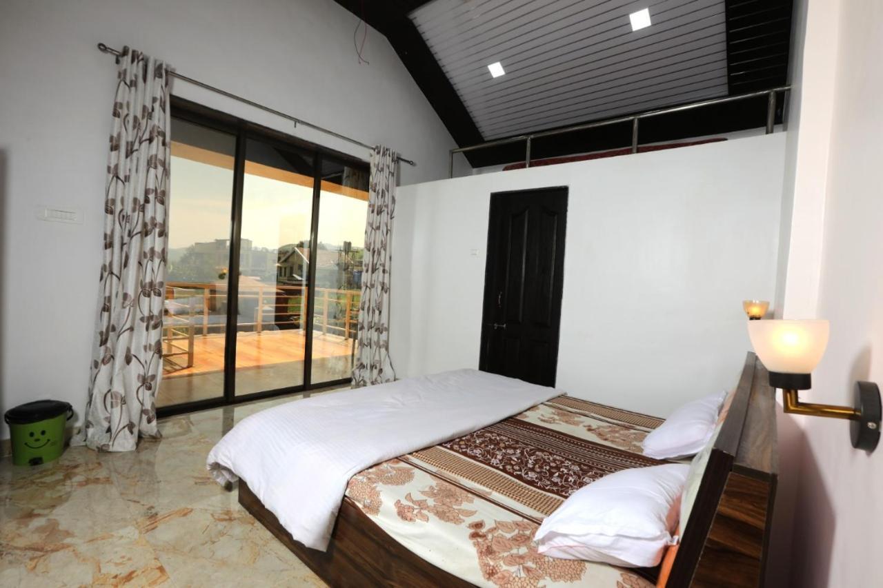 Villa Rocky 4bhk *