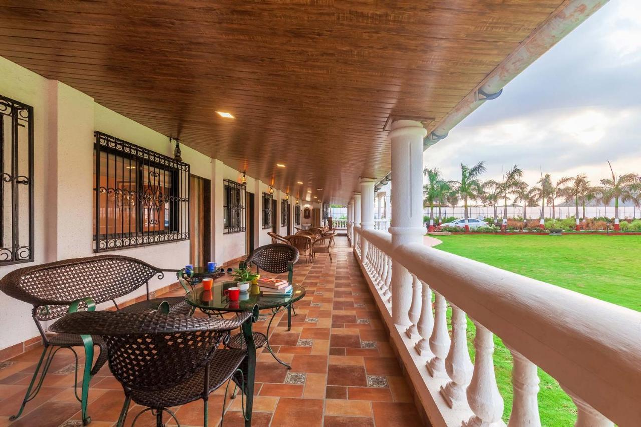 La Palm By Stayvista: Mountain-view With Pool, Gym & Recreational Amenities Villa