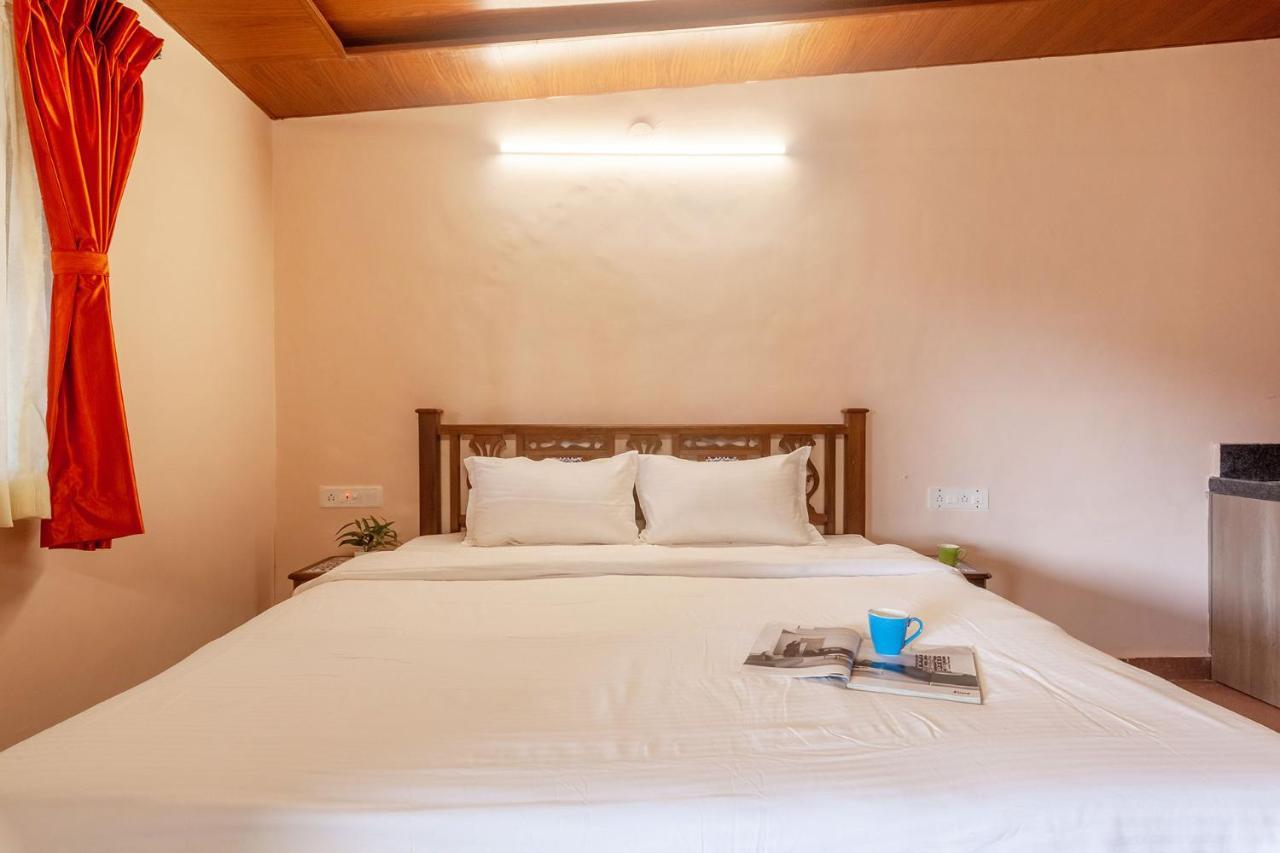 La Palm By Stayvista: Mountain-view With Pool, Gym & Recreational Amenities * Lonavala