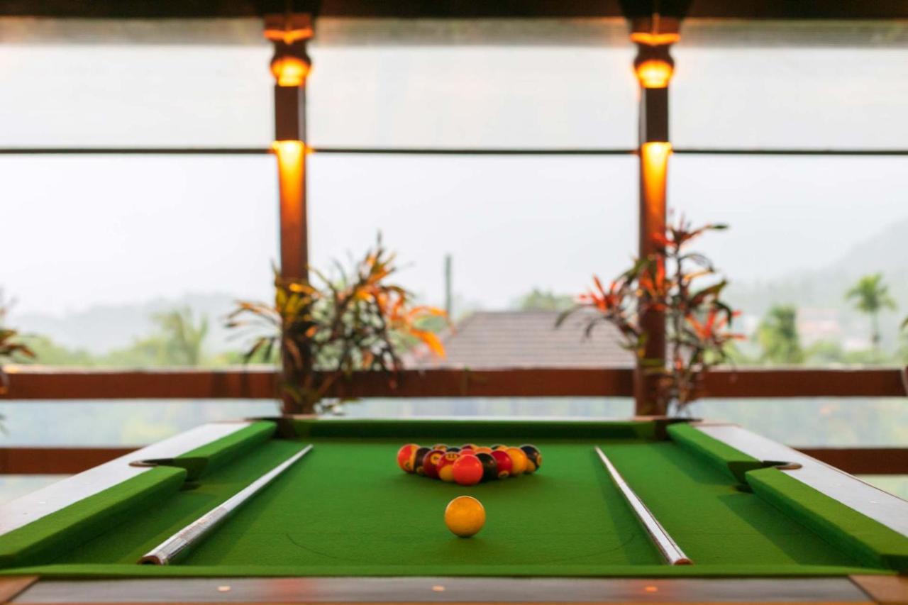 Stayvista's Vyoman - Experience A Valley View, Lush Lawn, Spa, And Yoga Retreat Lonavala