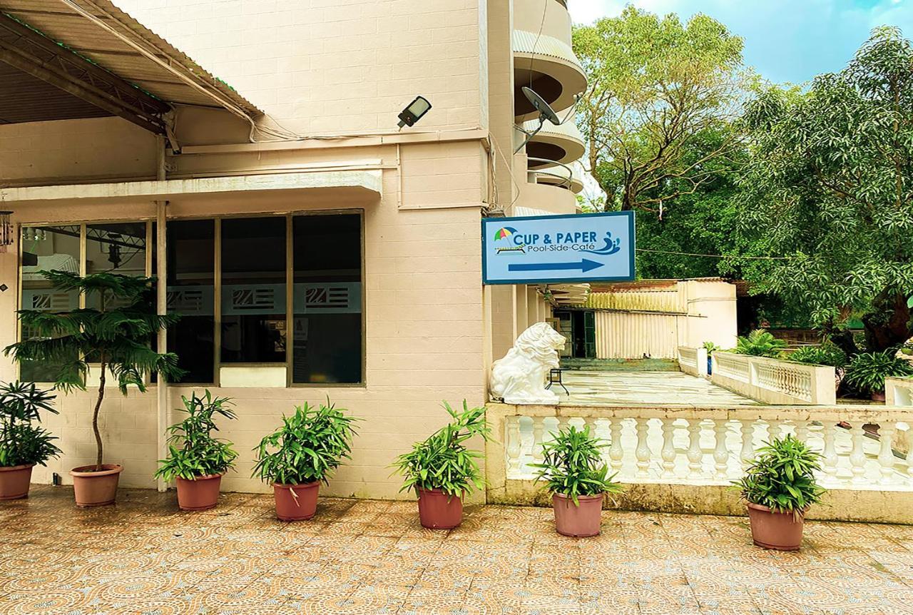 Aron Hotel
