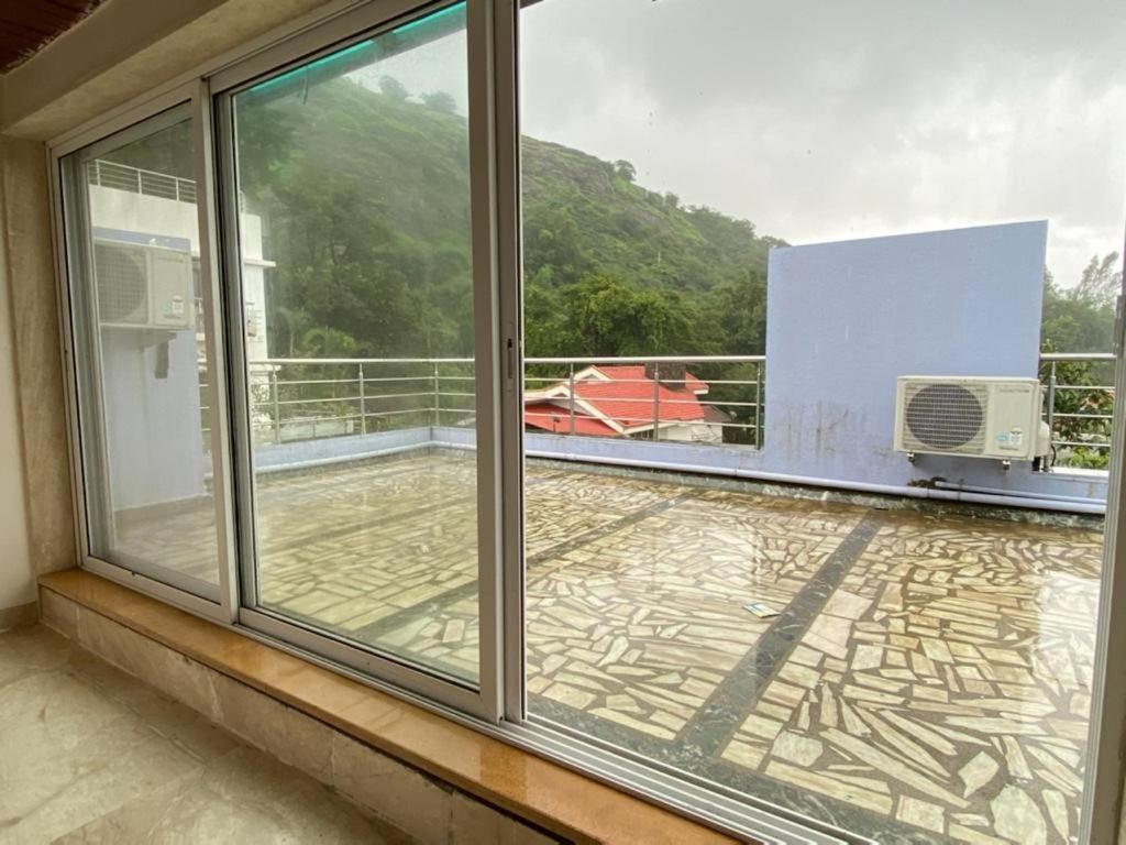 Villa Shivam - Luxury In *