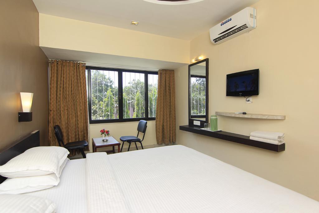 Hari International Resort