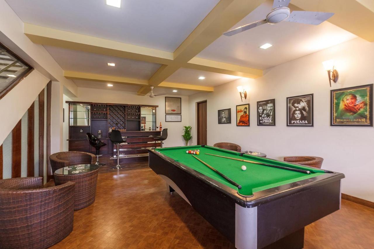 Stayvista's Janak - Your Private Escape With A Pool And Pool Table Villa