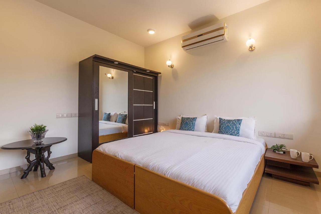 Villa Stayvista's Janak - Your Private Escape With A Pool And Pool Table