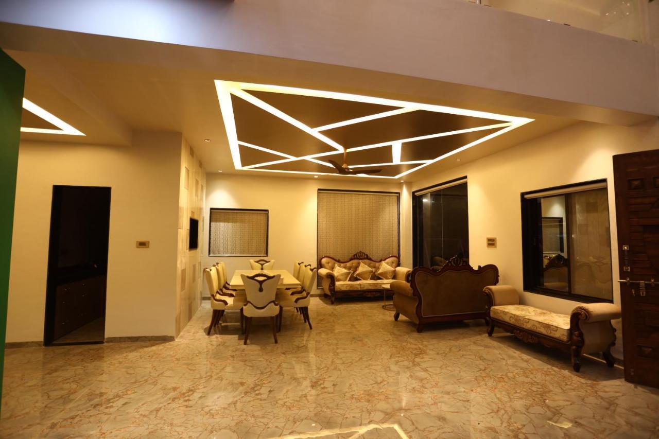 Royal Retreat - 7bhk Luxury By Royal * Lonavala