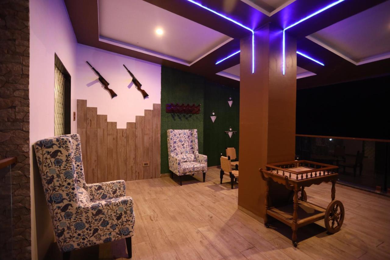 Royal Retreat - 7bhk Luxury By Royal Lonavala