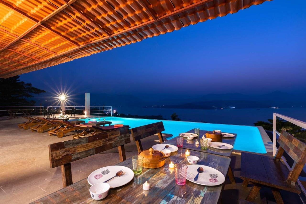Stayvista's Princess - A With Infinity Pool & Breathtaking Views Villa *
