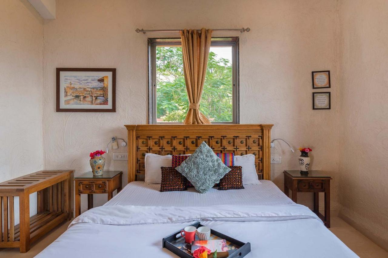 Villa Stayvista's Princess - A With Infinity Pool & Breathtaking Views Lonavala
