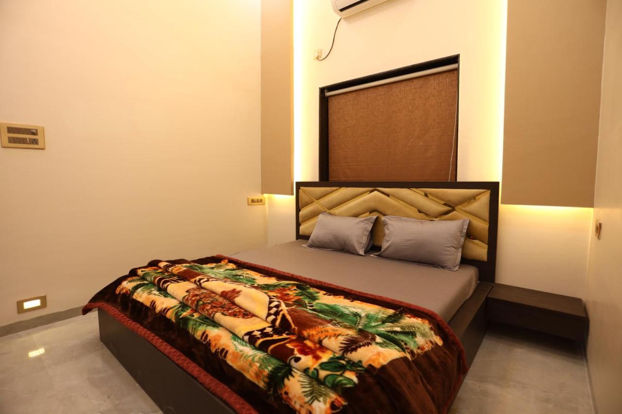 Villa Royal Retreat - 7bhk Luxury By Royal Lonavala