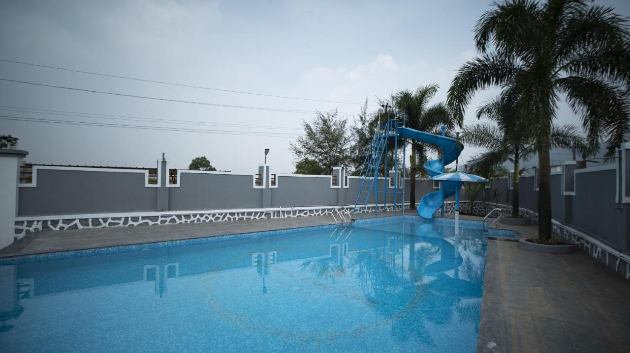 Royal Retreat - 7bhk Luxury By Royal Villa