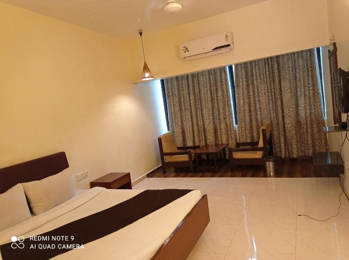 Lions Den Hotel Lonavala
