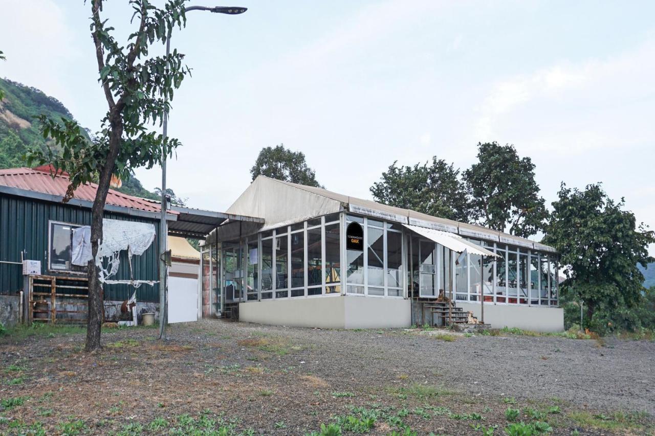 Townhouse Oak Pavana Valley Hotel