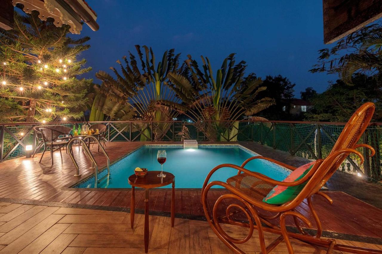 Aranyam By Stayvista With Modern Wooden Interiors, Kidszone, Indoor Games & Plunge Pool Villa Lonavala