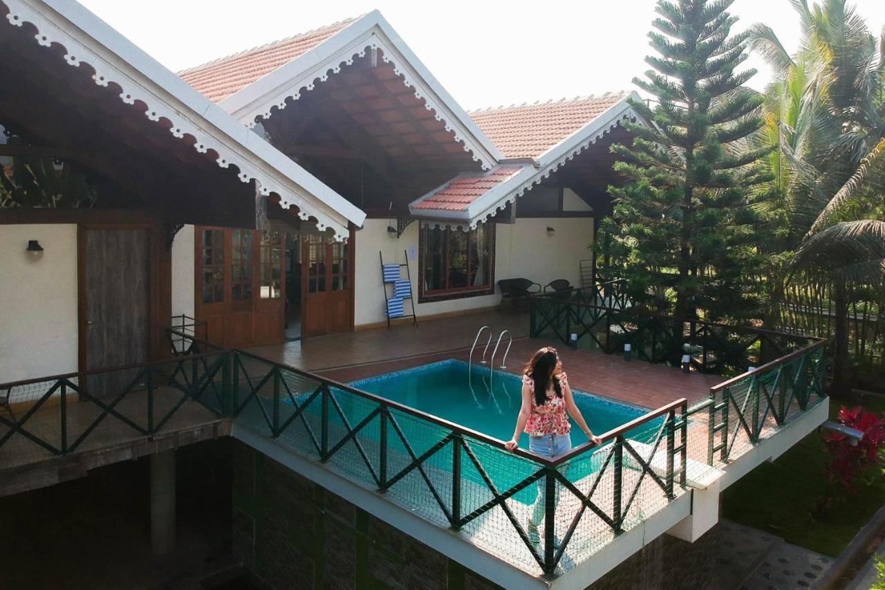 Aranyam By Stayvista With Modern Wooden Interiors, Kidszone, Indoor Games & Plunge Pool Villa Lonavala