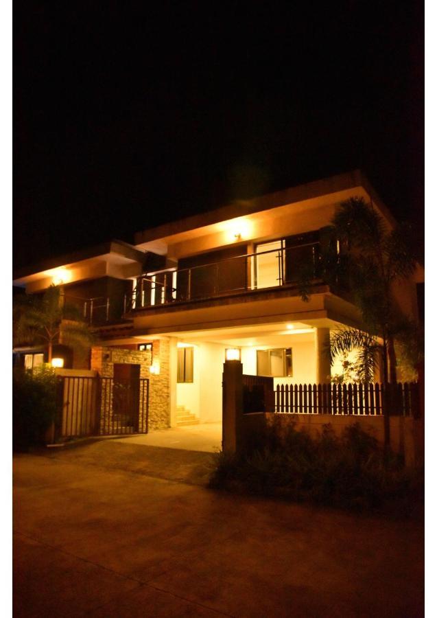 Villa Mukkem 4bhk *