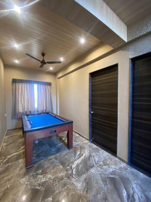 Mount 5 Bhk Luxurious With Private Pool And Full Size Cricket Football Turf *
