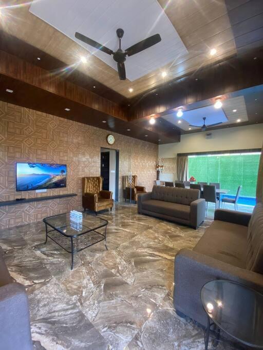 Mount 5 Bhk Luxurious With Private Pool And Full Size Cricket Football Turf Villa