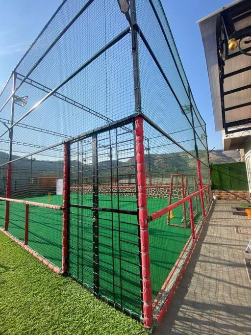 Mount 5 Bhk Luxurious With Private Pool And Full Size Cricket Football Turf *
