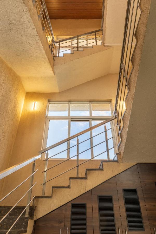 Casa Luxury 5Bhk Villa *