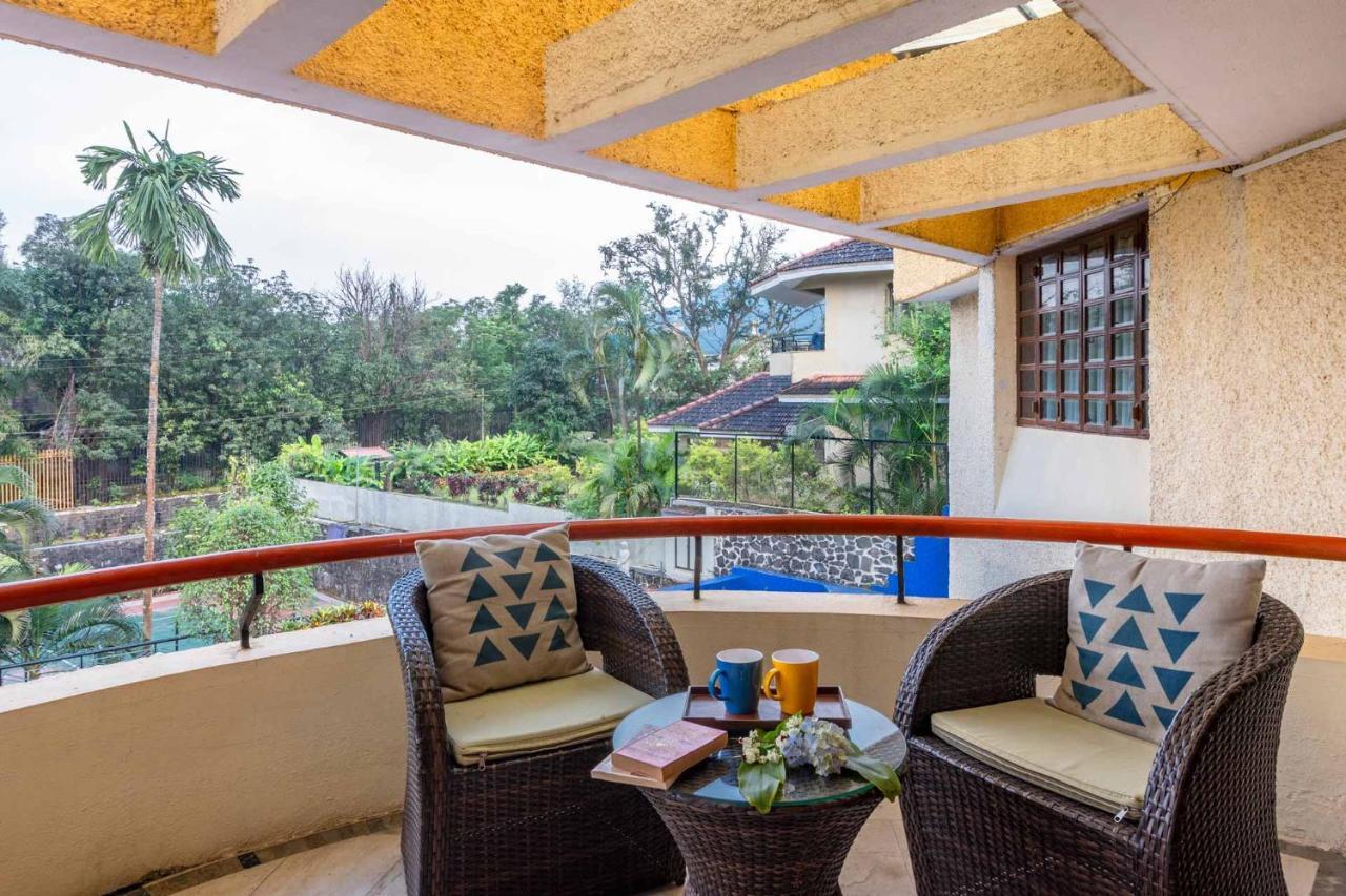 Stayvista's Shantam House - Dive Into Relaxation With A Pool And Tennis Lawn * Lonavala