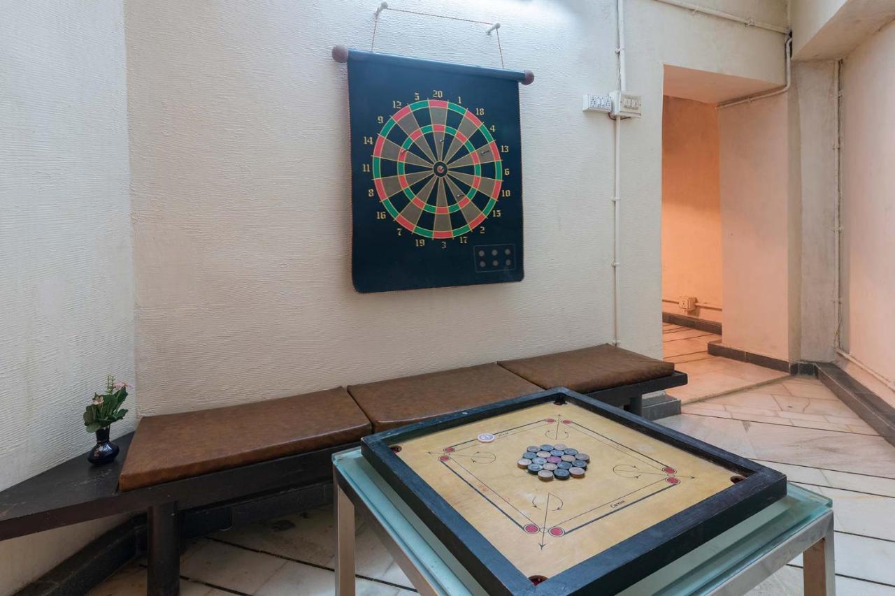 Stayvista's Shantam House - Dive Into Relaxation With A Pool And Tennis Lawn Villa
