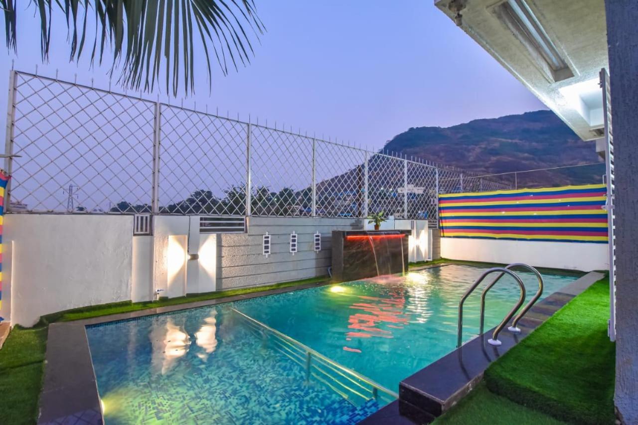Villa Arrow 4bhk