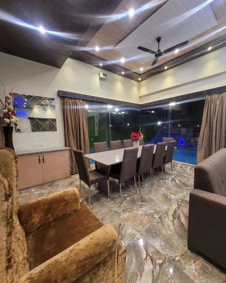 Mount 5 Bhk Luxurious With Private Pool And Full Size Cricket Football Turf Villa Lonavala
